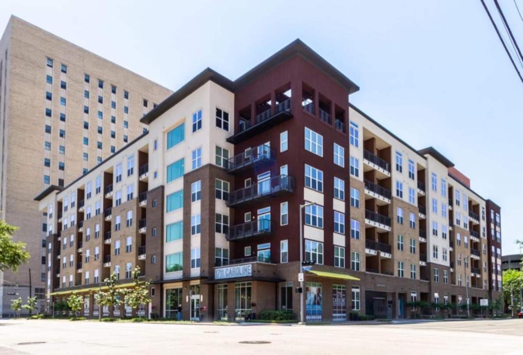 Downtown Apt Free Parking - Pool - Gym - Fully Kitchen هيوستن المظهر الخارجي الصورة