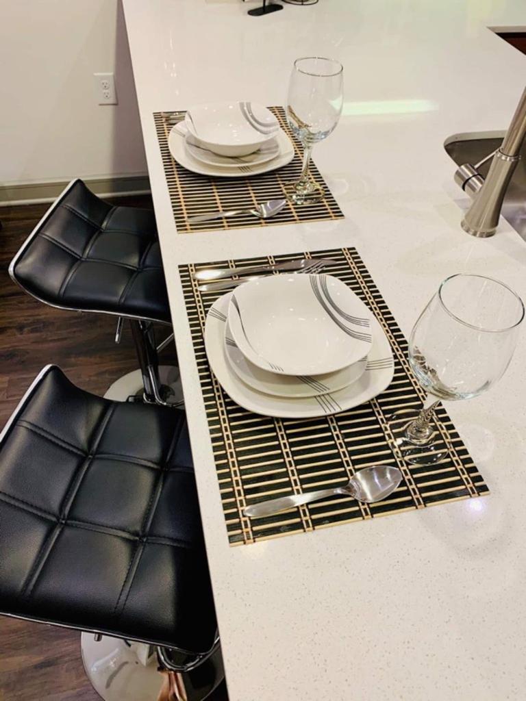 Downtown Apt Free Parking - Pool - Gym - Fully Kitchen هيوستن المظهر الخارجي الصورة