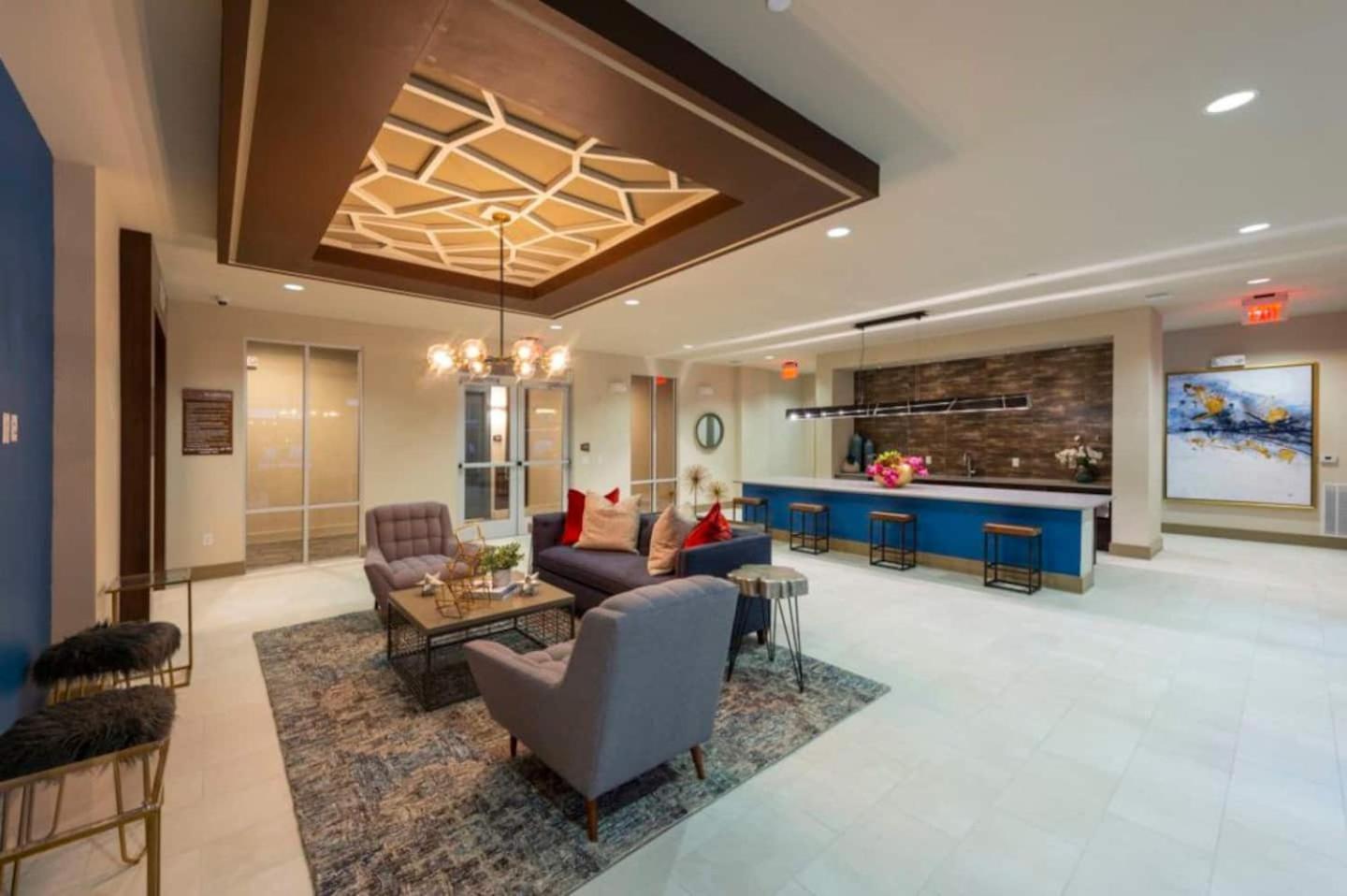 Downtown Apt Free Parking - Pool - Gym - Fully Kitchen هيوستن المظهر الخارجي الصورة